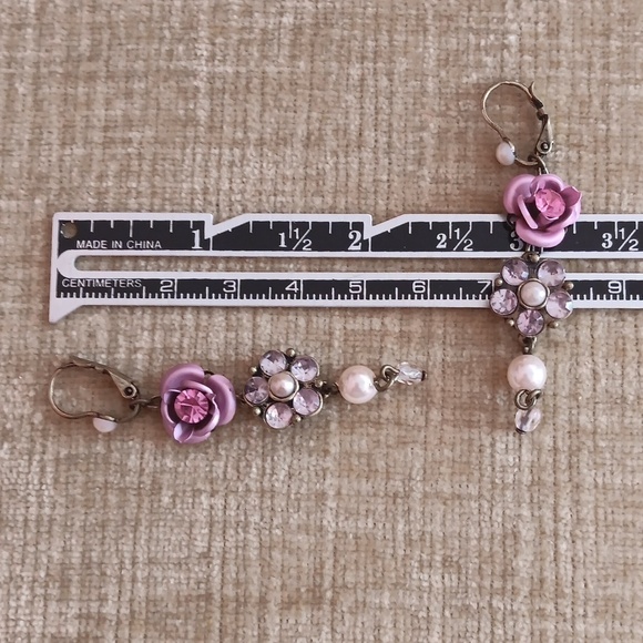 Brass Tone Rose Rhinestone Faux Pearl Drop Earrings - Picture 3 of 7